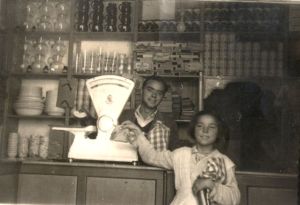 1024px-Estanco_naranjito